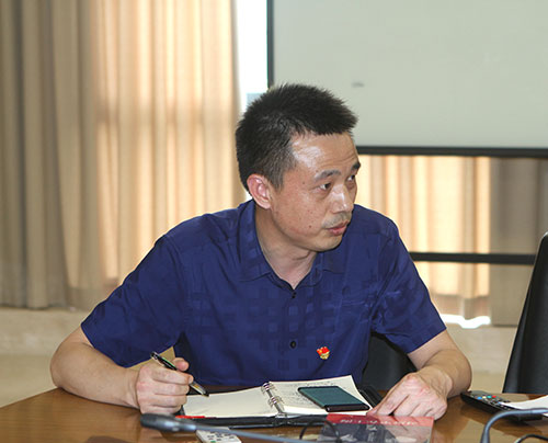 【匯聚青年力量 奮進(jìn)時(shí)代征程】創(chuàng)力集團(tuán)黨支部召開(kāi)專題黨課暨預(yù)備黨員轉(zhuǎn)正黨員大會(huì)(圖3)